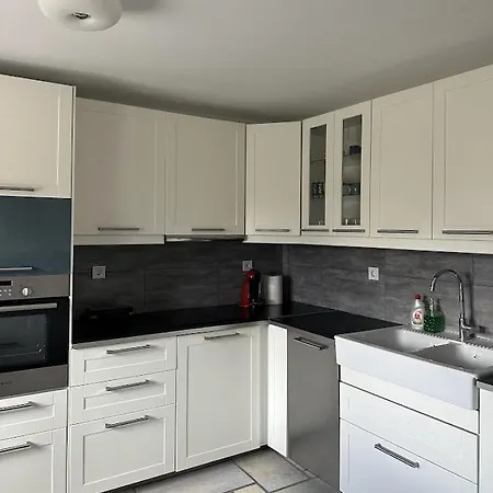 아파트 Barewake 's Place Charming Retreat - Calm Escape *