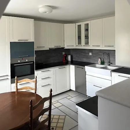 Διαμέρισμα Barewake 's Place Charming Retreat - Calm Escape Καμάρι